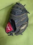 Rawlings Renegade RCM325B 32.5 Inches Baseball Catcher's Mitt Left Hand Throwing. Fixed Price $88.88.