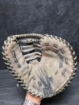 Louisville Slugger First Mitt Glove LPS101 Rht Leather Baseball Glave 12.5". Fixed Price $39.99.