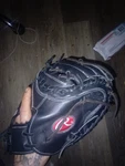 GGCM325G Rawlings Black Leather Catchers Mitt. 32.5". Fixed Price $82.48.