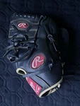 Used Great Condition Rawlings Gold Glove / Elite 12 Rht Baseball. Fixed Price $89.99.