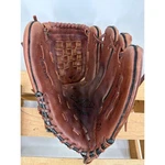 Mizuno Gsl 1225 Professional Model Baseball Glove Brown Leather 12.25 Inch Rht. Fixed Price $44.97.