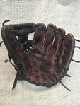 Rawlings Gold Legend Series Baseball Glove.. Fixed Price $60.00.