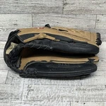 Rawlings Renegade R125 12.5 Baseball Glove Right Hand Throw Tan Black. Fixed Price $23.75.