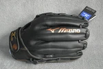 Nwt Mizuno All-leather Shadow GSH1301 13" Lht Baseball Softball Glove Save $90. Fixed Price $89.99.