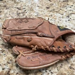 Vintage Baseball Glove Wilson A2162 Lht Youth Kids Roger Clemens Free Shipping. Fixed Price $24.99.