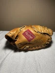 Rawlings RCM30 Johnny Bench Catcher's Mitt Model Right Throw Baseball Glove. Fixed Price $110.00.