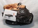 Nike Ignitor Diamond Ready Fielding Glove 1000 10.00". Fixed Price $12.50.