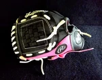 Rawlings T-ball Mitt Players Series 9" Performance Right Hand Glove Pink & Black. Fixed Price $7.99.