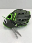 Franklin Shok Sorb 10.5 " Model 22756 Youth Baseball Glove Right Hand Throw. Fixed Price $12.99.
