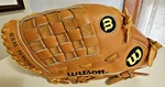 Wilson A2127 AS31 Leather 12.5" Youth Baseball Softball Glove Left-hand Thrower. Fixed Price $19.02.