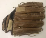 Mizuno GPL1150T Youth Baseball Softball Glove Mitt Fits Left Hand 11.5" Inch. Fixed Price $11.99.