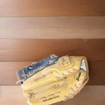 Franklin 14" Left Hand Throw Leather Baseball/softball Glove Tan/black Strap. Fixed Price $14.00.