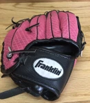 Girls Baseball Glove Size 1/2 Pink/black Franklin Rtp Series 22349. Fixed Price $8.75.