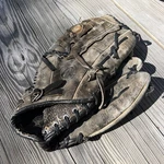 Rawlings Heritage XFG-125G 12.5 Baseball Softball Glove Rht Usa. Fixed Price $97.75.