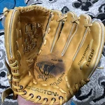 Easton Left Handed Leather Baseball Glove Inch EX1210. Fixed Price $19.99.