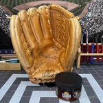 1960S Wilson A2172 Ron Santo Hawk Baseball Glove Heavy Leather Beauty. Fixed Price $139.00.