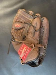 Rawlings Leather Ball Glove Dark Brown Great Condition For Left Hand. Fixed Price $35.00.