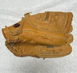 Spalding SC4 Competition Series Leather Baseball Softball Glove Rht 12.5" 42-457. Fixed Price $29.47.