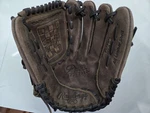 Rawlings Player Preferred P125BFL, Rht 12.5" Leather Baseball Glove,barely Used. Fixed Price $50.00.