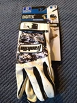 Franklin Digitek Youth Medium Batting Glove White-camo. Fixed Price $17.99.