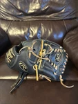 Rawlings Heart Of The Hide Black Right Hand Throw Glove 12 Inch, Pro 206-30 Cbss. Fixed Price $140.00.