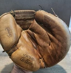 Vintage Wilson A2564 Don Pavletich Twin Action Catchers Glove. Fixed Price $35.00.