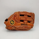 Wilson A2054 Staff Professional Glove Right Hand Throw Rht 13'' Dyna Grid. Fixed Price $24.99.