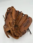 Shoeless Jane 1175 Pro Model Right Hand Throw Fast Pitch Baseball Softball Glove. Fixed Price $99.00.