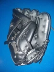 Franklin Ready To Play 22722-8.5" Baseball/ Tball Glove For Right Handed Thrower. Fixed Price $12.99.