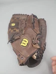 Wilson A1551-SC3 Staff Classic American Tanned Leather Baseball Glove 12.5" Rht. Fixed Price $24.68.