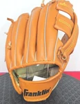 Franklin Youth Field Master 6663 Baseball 9.5" Right Hand Throw Glove. Fixed Price $8.27.