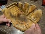 Vintage 1950S Spalding Dark 42-267 Model Leather Baseball Glove Rh Throw. Fixed Price $34.99.