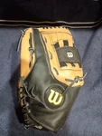 Wilson A360 Softball Glove Lht 13" AO362 E513 Genuine Leather Oversized Pocket. Fixed Price $19.99.