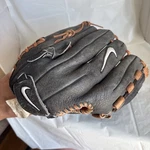 Nike Siege Baseball Glove 12" Rht. Fixed Price $30.00.