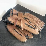 Mizuno Prospect Baseball Flex Glove Gpp 1150Y1 11.5" Mitt Rht Right Power Close. Fixed Price $28.95.
