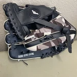 Franklin Digitek Camo Youth Baseball Teeball Glove 9.5 Inch 22849. Fixed Price $12.00.