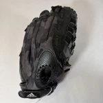 Adidas Youth Easy Close 11.5 Baseball Glove Rht Mitt Camo Black Ts 1150DCB. Fixed Price $14.99.