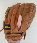 Wilson Rare George Brett Signature Model A2124-8 Light Brown- Snap Action Rht. Fixed Price $35.00.