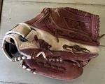 Mizuno Supreme Fast Pitch Softball Glove In Right Hand Throw Gsp 1201F3WH. Fixed Price $34.99.