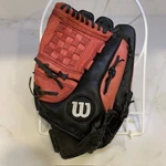 Wilson 12.5 Baseball Glove Leather Rht A0560. Fixed Price $25.00.