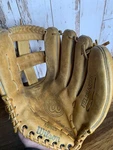 Vintage Wilson (A9825) Sb Special Brown Leather Baseball Glove Made Korea. Fixed Price $18.04.
