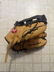 Rawlings 12.5 Heart Of The Hide PROJD-6BUB Rht Glove (sharpie Initials). Fixed Price $151.73.