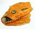 Wilson A2466 Advisory Staff Series 13" Premium Baseball Glove-brand Rht. Fixed Price $75.16.