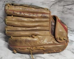 Vtg Regent Baseball Glove 5270 Double Hinged Handcrafted Leather Well Used Musty. Fixed Price $14.00.