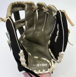 Easton Ghost Softball Series Glove GF1100FP Hog Hide Leather Rht Read. Fixed Price $11.99.