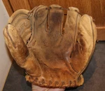 Vtg 1957 Rawlings LB10 Lew Burdette Baseball Glove, World Series Champ Braves. Fixed Price $39.99.