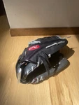 Rawlings Renegade 12.5 Inch Black Leather Baseball Glove R125BGS Zero Shock Rht. Fixed Price $25.00.