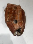 Dudley Thunder Softball Glove Mitt Dfg 400 Right Hand Throw. Fixed Price $24.00.