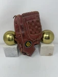 Wilson Fieldmaster A2657 Dave Righetti Series Baseball Right Hand Glove 11.5". Fixed Price $18.80.