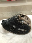 Rawlings Silverback SBFB1 Broken 13.5 Softball First Base Mitt Right Throw. Fixed Price $125.00.